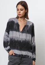 Load image into Gallery viewer, Religion Lineage Top In Dip Dye Black/Grey

