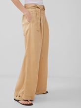 Load image into Gallery viewer, French connection Elkie Twill Trouser In Biscotti

