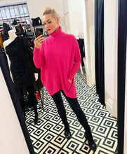 Load image into Gallery viewer, Roma Jumper In Pink
